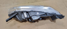 Laden Sie das Bild in den Galerie-Viewer, Frontscheinwerfer Dodge Ram Ducato 68516024AA 68516025AA Rechts Headlight SCH2935542399yy