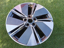 Load image into Gallery viewer, 1x Alufelge 19 Zoll 8.0" 5x112 45ET 5LA601025 Skoda Enyaq Rim Wheel FEL3219520171fj