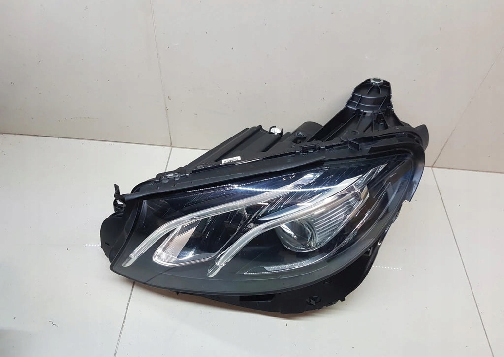 Frontscheinwerfer Mercedes-Benz W213 A2139063904 LED Links Headlight SCH8664490306kn
