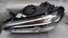Laden Sie das Bild in den Galerie-Viewer, Frontscheinwerfer BMW X5 F15 F16 7290053 Xenon Links Scheinwerfer Headlight SCH2670710325il