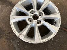 Laden Sie das Bild in den Galerie-Viewer, 1x Alufelge 15 Zoll 5.0&quot; 4x100 Toyota Yaris Rim Wheel