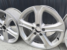 Load image into Gallery viewer, 1x Alufelge 17 Zoll 7.5&quot; 5x112 45ET Glanz Silber 8K0601025BK Audi A4 A3