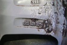 Laden Sie das Bild in den Galerie-Viewer, 1x Alufelge 15 Zoll 6.5&quot; 5x100 34ET 8X0601025 Audi A1 Rim Wheel