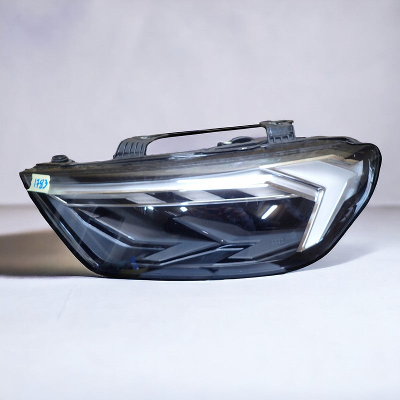 Frontscheinwerfer Audi A1 82A941033D 90106082 Links Scheinwerfer Headlight