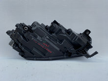 Laden Sie das Bild in den Galerie-Viewer, Frontscheinwerfer Skoda Octavia IV 5E4941015 LED Links Scheinwerfer Headlight SCH9927500778wb