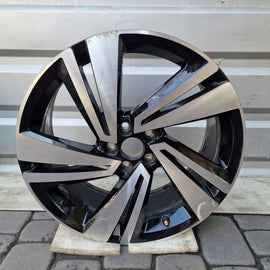 1x Alufelge 18 Zoll 7.0