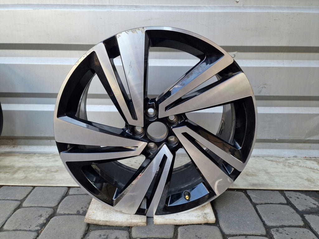 1x Alufelge 18 Zoll 7.0" 5x112 39ET Glanz Schwarz 2GM601025H VW T-Cross FEL6026254303vz
