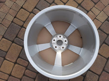 Load image into Gallery viewer, 1x Alufelge 19 Zoll 9.0" 5x112 52ET Glanz Silber 850601025AQ Audi Tt Rim Wheel FEL9270956725ps