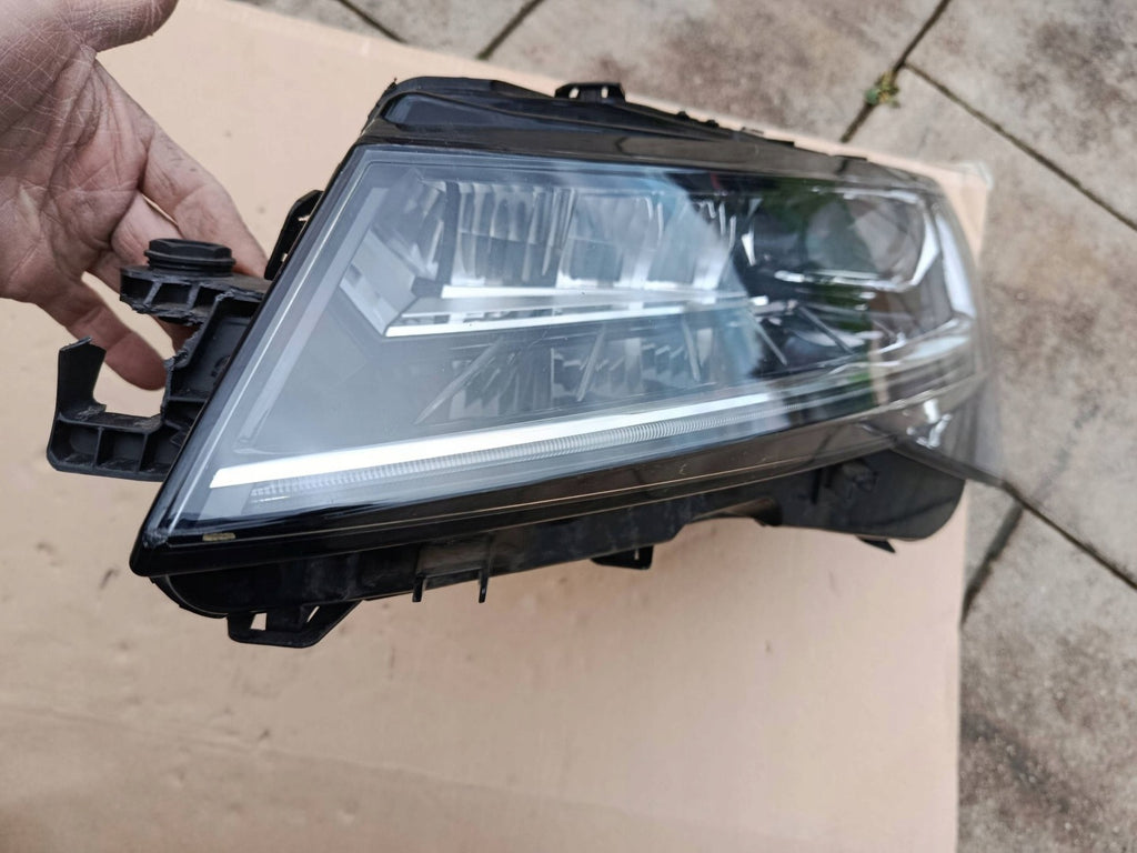 Frontscheinwerfer Skoda Superb III 3V1941015D Links Scheinwerfer Headlight SCH2154706000xr