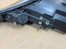 Load image into Gallery viewer, Frontscheinwerfer Porsche 911 996 98663103207 Rechts Scheinwerfer Headlight SCH2394600814fu