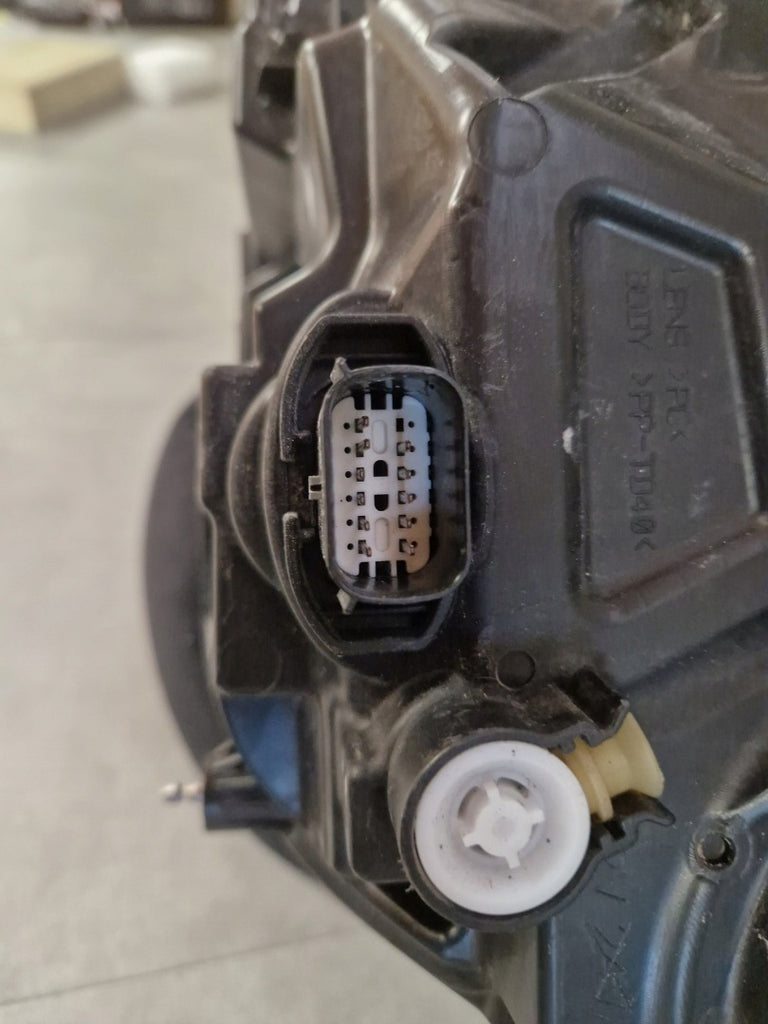 Frontscheinwerfer Ford Focus JX7B13E014-AE LED Rechts Scheinwerfer Headlight SCH4657393982ox