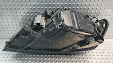 Laden Sie das Bild in den Galerie-Viewer, Frontscheinwerfer Volvo V50 30698890 Xenon Rechts Scheinwerfer Headlight SCH9716823531qq