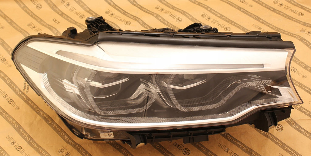 Frontscheinwerfer BMW 5 G31 G30 7439210-01 LED Rechts Scheinwerfer Headlight SCH7330988195qz