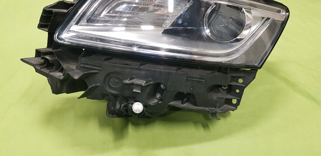 Frontscheinwerfer Audi Q5 90038850 Rechts Scheinwerfer Headlight SCH3243633898ug