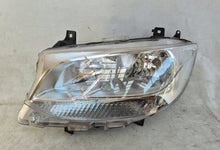 Laden Sie das Bild in den Galerie-Viewer, Frontscheinwerfer Mercedes-Benz Sprinter A9109060000 Links Headlight SCH1246493426ou