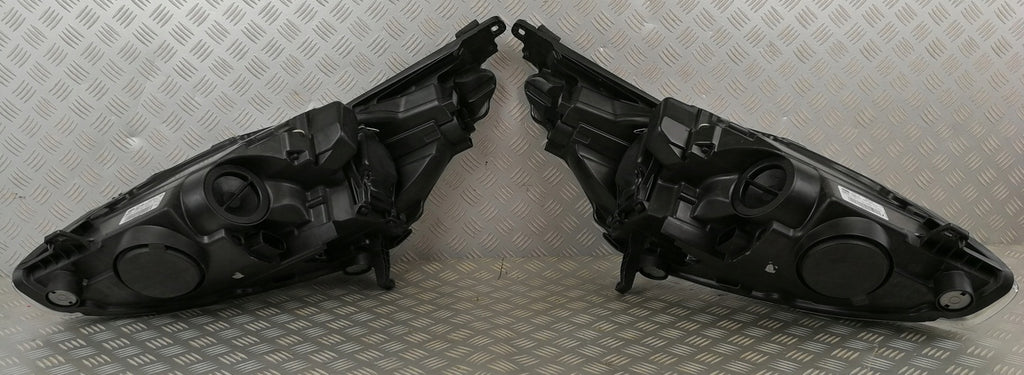 Frontscheinwerfer Ford C-Max AM5113D154AE AM5113D155AE Xenon Rechts oder Links SCH9518259329hs