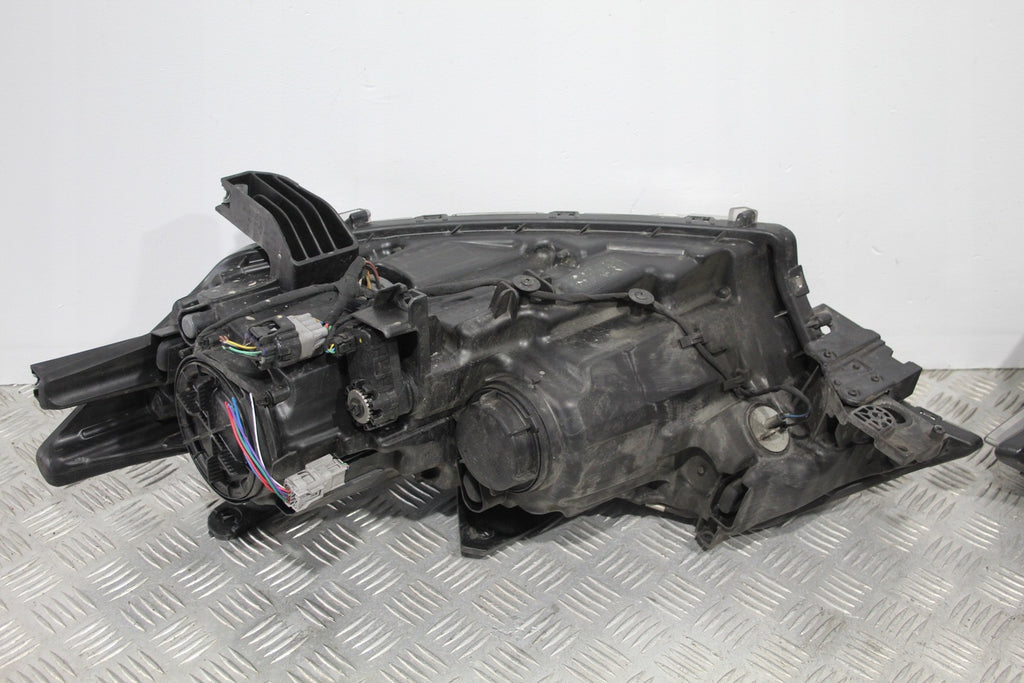 Frontscheinwerfer Mitsubishi Outlander III LED Ein Stück (Rechts oder Links) SCH6113213436no