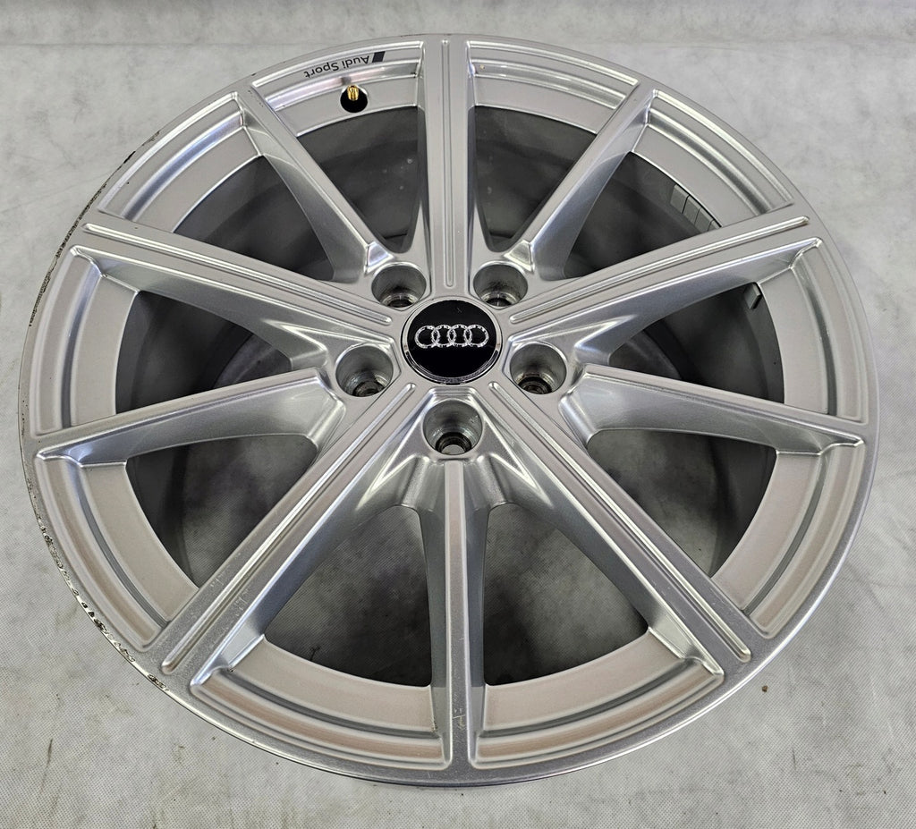 1x Alufelge 18 Zoll 8.0" 5x112 46ET Glanz Silber 8Y0601025M Audi A3 Rim Wheel