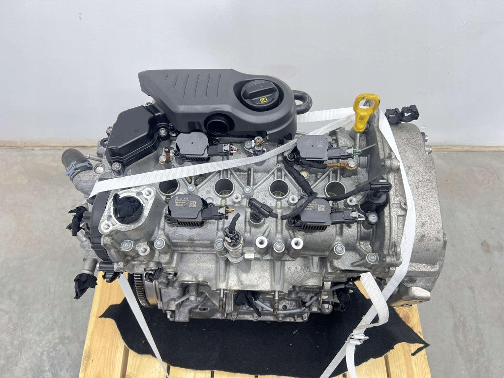 Motor Seat Skoda VW Taigo DXD 1.5 TSI 2023 Benzin Engine Unkomplett