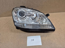 Laden Sie das Bild in den Galerie-Viewer, Frontscheinwerfer Mercedes-Benz W164 A1648201061 Xenon Rechts Headlight SCH1002338993xk