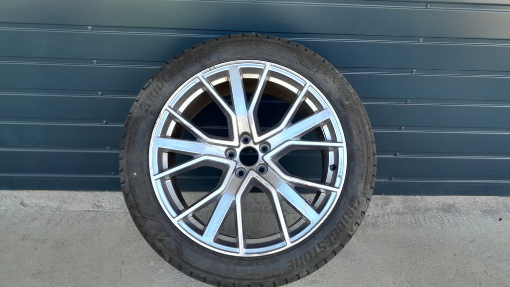 1x Alufelge 21 Zoll 9.5" 5x112 36ET Glanz Audi E Tron Rim Wheel FEL2479804953sm