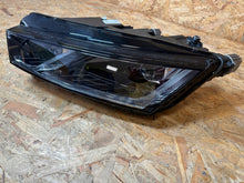 Laden Sie das Bild in den Galerie-Viewer, Frontscheinwerfer Skoda Octavia IV 5E4941015A LED Links Scheinwerfer Headlight SCH2114090507wt