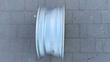 Load image into Gallery viewer, 1x Alufelge 15 Zoll 5.5" 5x112 46ET 6855101 BMW Mini Rim Wheel FEL8237639968yc