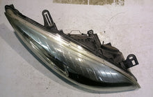 Laden Sie das Bild in den Galerie-Viewer, Frontscheinwerfer Renault Megane III 260101010R Rechts Scheinwerfer Headlight SCH9131053253hn