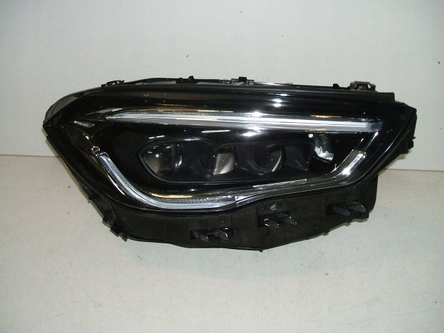 Frontscheinwerfer Mercedes-Benz W247 A2479065006 LED Rechts Headlight