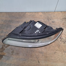 Load image into Gallery viewer, Frontscheinwerfer Volvo V50 30763033 Links Scheinwerfer Headlight SCH6550836827cz