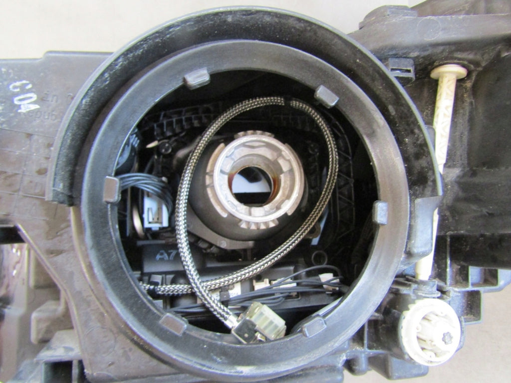 Frontscheinwerfer Skoda Superb III 3V1941016B Xenon Rechts Headlight