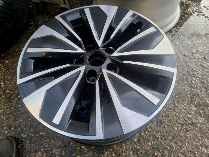 1x Alufelge 17 Zoll 7.5" 5x112 41ET Glanz 3P0601025 Skoda Superb I Rim Wheel FEL2011233469zo