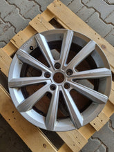 Load image into Gallery viewer, 1x Alufelge 17 Zoll 7.0&quot; 5x112 38ET Glanz Silber 3G8071497 VW Arteon Rim Wheel