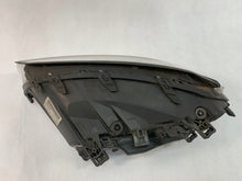 Laden Sie das Bild in den Galerie-Viewer, Frontscheinwerfer Volvo V70 I S80 31353533 Rechts Scheinwerfer Headlight SCH8950148659su