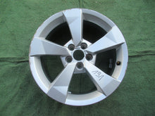 Load image into Gallery viewer, 1x Alufelge 16 Zoll 7.0&quot; 5x100 34ET Glanz Silber 8XA601025 Audi A1 8xa Rim Wheel