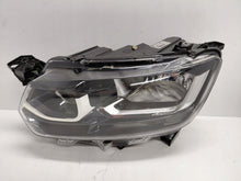 Laden Sie das Bild in den Galerie-Viewer, Frontscheinwerfer Toyota Proace City 9835780680 Links Scheinwerfer Headlight SCH5443807821sc