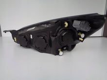 Laden Sie das Bild in den Galerie-Viewer, Frontscheinwerfer Ford Focus JX7B-13W029-AE Rechts Scheinwerfer Headlight