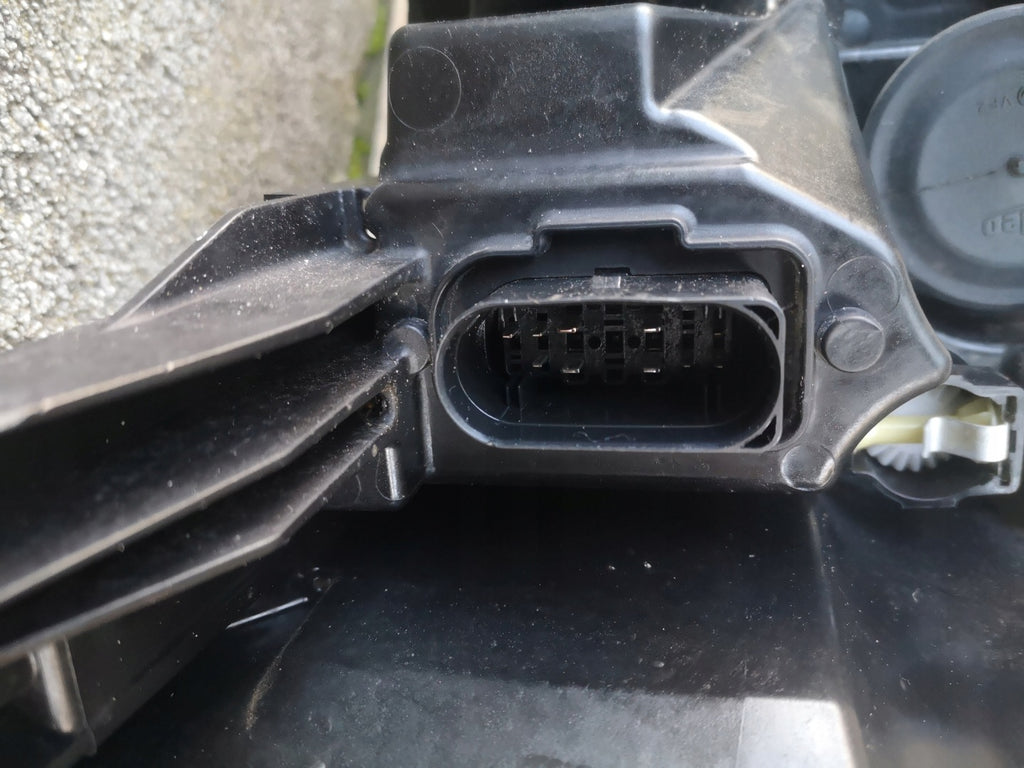 Frontscheinwerfer VW Passat B8 3G1941035P Links Scheinwerfer Headlight SCH8826866049ip