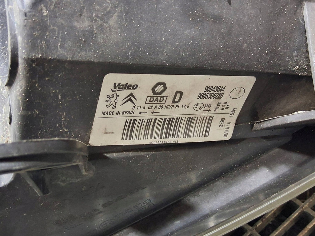 Frontscheinwerfer Citroën Berlingo 9806306280 Rechts Scheinwerfer Headlight SCH8096591112gl