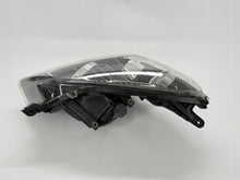 Laden Sie das Bild in den Galerie-Viewer, Frontscheinwerfer Opel Astra Xenon Rechts Scheinwerfer Headlight SCH5520417804hv