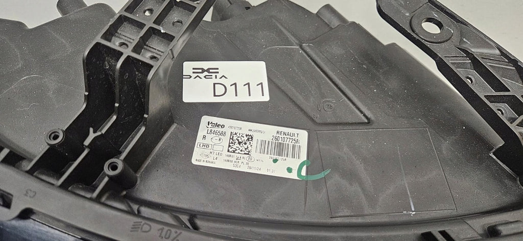 Frontscheinwerfer Dacia Duster 260107725R LED Rechts Scheinwerfer Headlight SCH8513437368ie