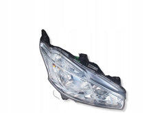 Laden Sie das Bild in den Galerie-Viewer, Frontscheinwerfer Peugeot 208 I 9802221280 Ein Satz Scheinwerfer Headlight SCH7273180132jc