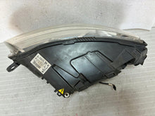 Laden Sie das Bild in den Galerie-Viewer, Frontscheinwerfer Audi A6 C6 4F0941004B Xenon Rechts Scheinwerfer Headlight SCH7058494408il