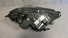 Laden Sie das Bild in den Galerie-Viewer, Frontscheinwerfer Mercedes-Benz W206 LE19A6437 LED Links Scheinwerfer Headlight SCH3642049889oz