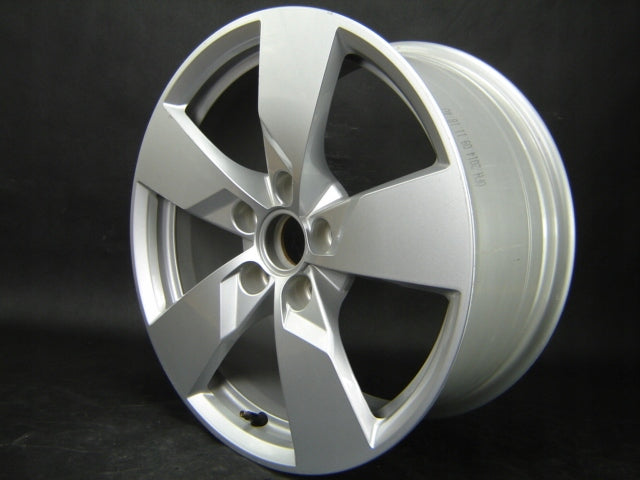 1x Alufelge 17 Zoll 8.0" 5x112 47ET Glanz Silber 8S0601025 Audi A3 Tt Rim Wheel