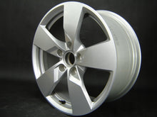 Load image into Gallery viewer, 1x Alufelge 17 Zoll 8.0&quot; 5x112 47ET Glanz Silber 8S0601025 Audi A3 Tt Rim Wheel