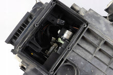 Laden Sie das Bild in den Galerie-Viewer, Frontscheinwerfer VW Passat 3C0941751G 89312650 Links Scheinwerfer Headlight SCH5673838222pb
