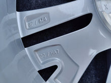 Load image into Gallery viewer, 1x Alufelge 18 Zoll 7.5" 5x112 48ET Glanz 5E3601025BF Skoda Octavia 5e3 Iv FEL6241880459zo