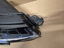 Load image into Gallery viewer, Frontscheinwerfer Skoda Karoq 57B941016B Rechts Scheinwerfer Headlight SCH5368266690yc