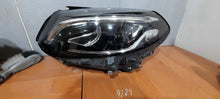 Laden Sie das Bild in den Galerie-Viewer, Frontscheinwerfer Mercedes-Benz W246 A2469062601 Links Scheinwerfer Headlight